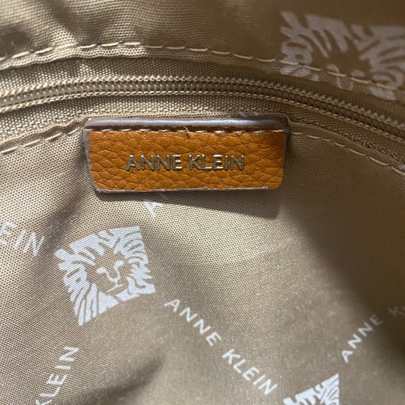 Anne Klein Tan Tote with Gold Accents - Picture 5 of 12